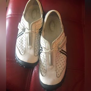 Privo size 8.5 athletic shoes